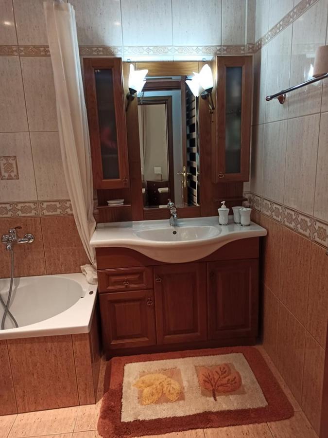 Golden Mirror In Kavalaアパートメント エクステリア 写真